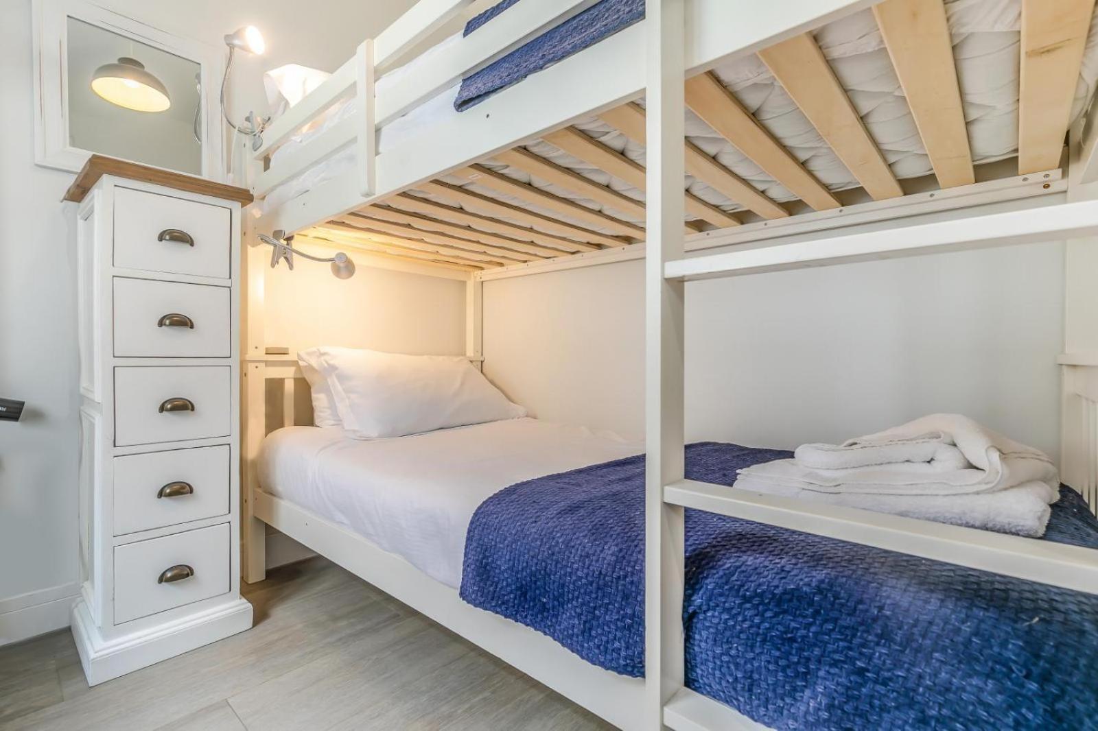 8 Woolacombe West - Luxury Apartment At Byron Woolacombe, Only 4 Minute Walk To Woolacombe Beach! المظهر الخارجي الصورة