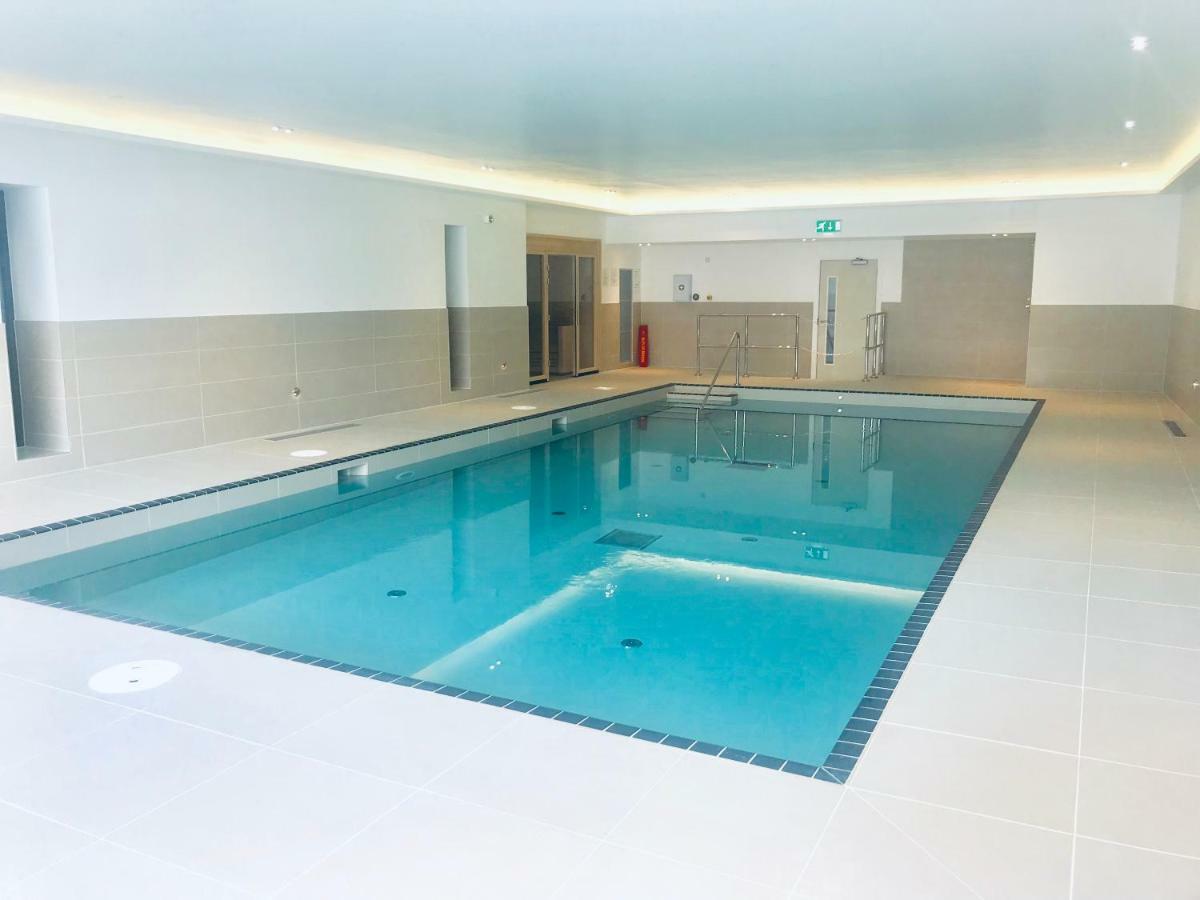 8 Woolacombe West - Luxury Apartment At Byron Woolacombe, Only 4 Minute Walk To Woolacombe Beach! المظهر الخارجي الصورة