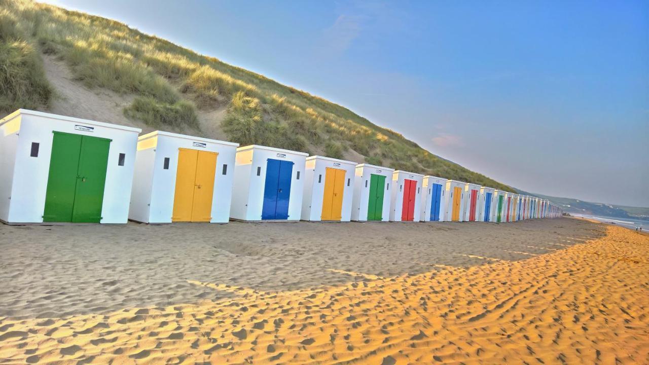 8 Woolacombe West - Luxury Apartment At Byron Woolacombe, Only 4 Minute Walk To Woolacombe Beach! المظهر الخارجي الصورة